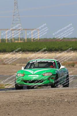 media/Apr-30-2022-CalClub SCCA (Sat) [[98b58ad398]]/Group 5/Race (Outside Grapevine)/